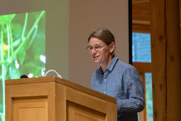 Author Thor Hanson, 2023