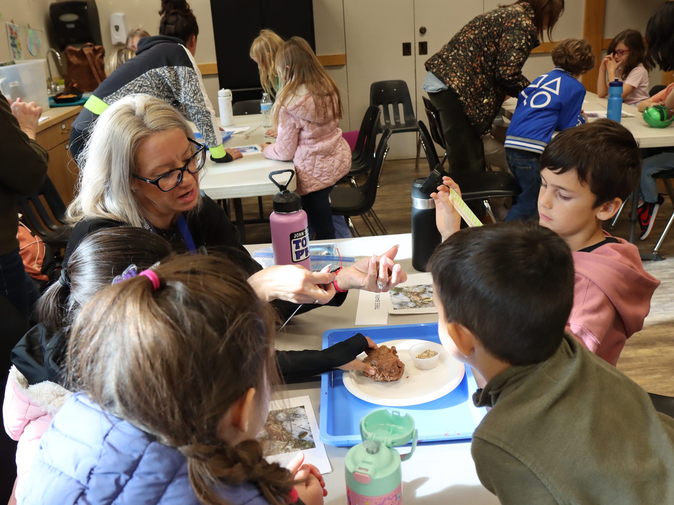 kids and educators in class during homeschool day